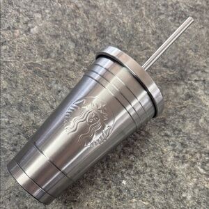 Starbucks Double Wall Stainless Steel Cold 16 oz Tumbler with Straw